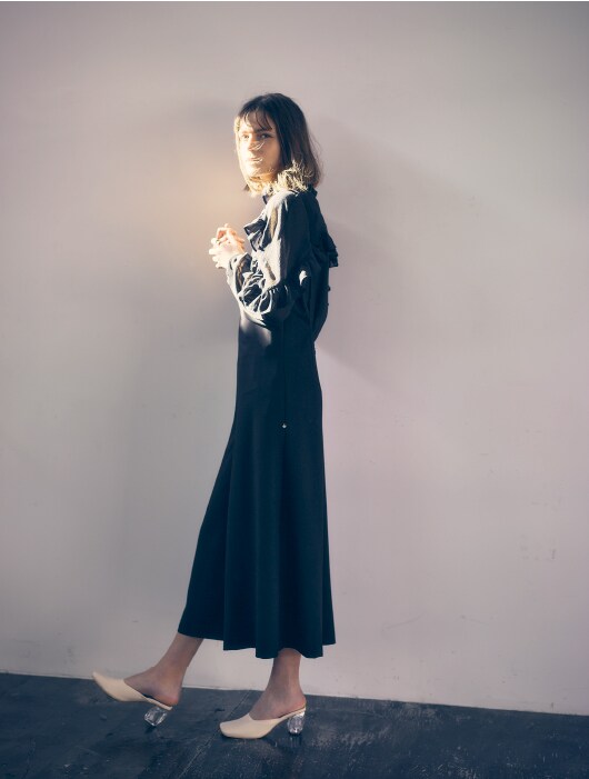 Jumper skirt_16,500yen(tax in)