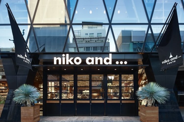 niko and ... TOKYO